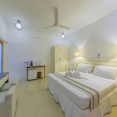 Dhigurah Retreat Beach Ngoại thất bức ảnh