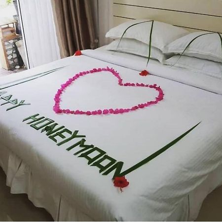 Dhigurah Retreat Beach Ngoại thất bức ảnh