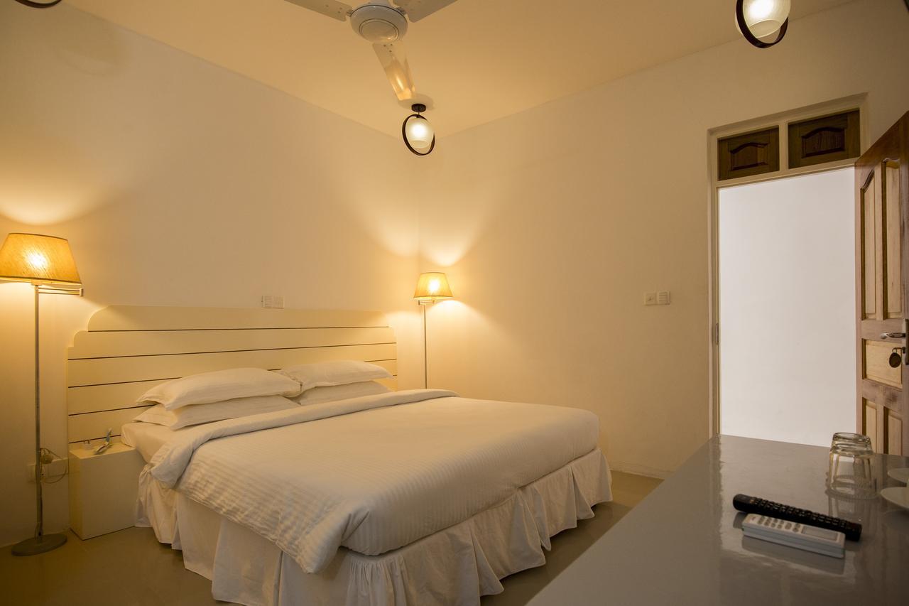 Dhigurah Retreat Beach Ngoại thất bức ảnh