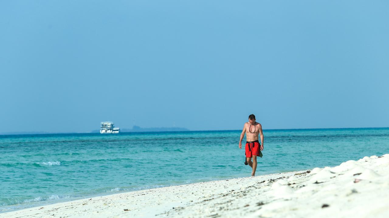 Dhigurah Retreat Beach Ngoại thất bức ảnh