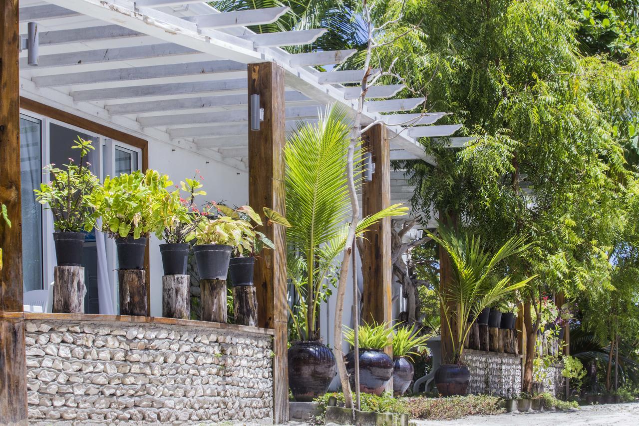 Dhigurah Retreat Beach Ngoại thất bức ảnh