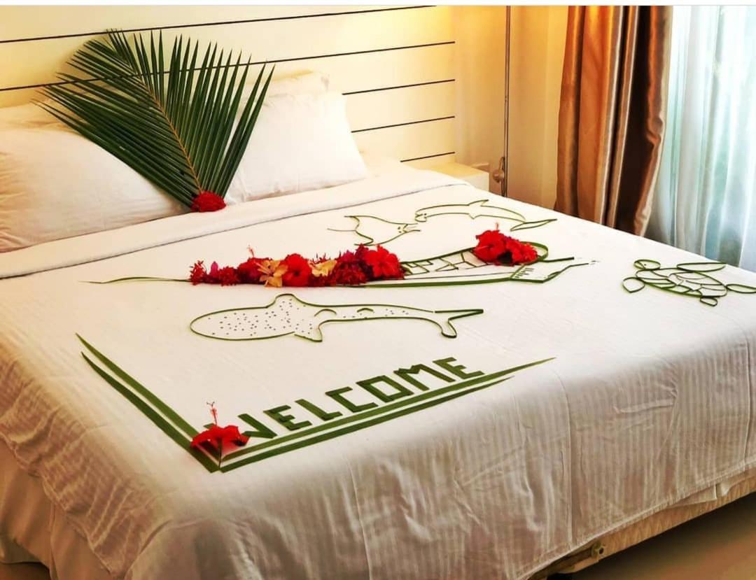 Dhigurah Retreat Beach Ngoại thất bức ảnh